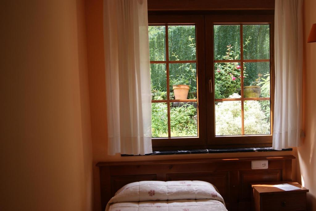 Hotel Garganta Del Cares Poncebos Quarto foto